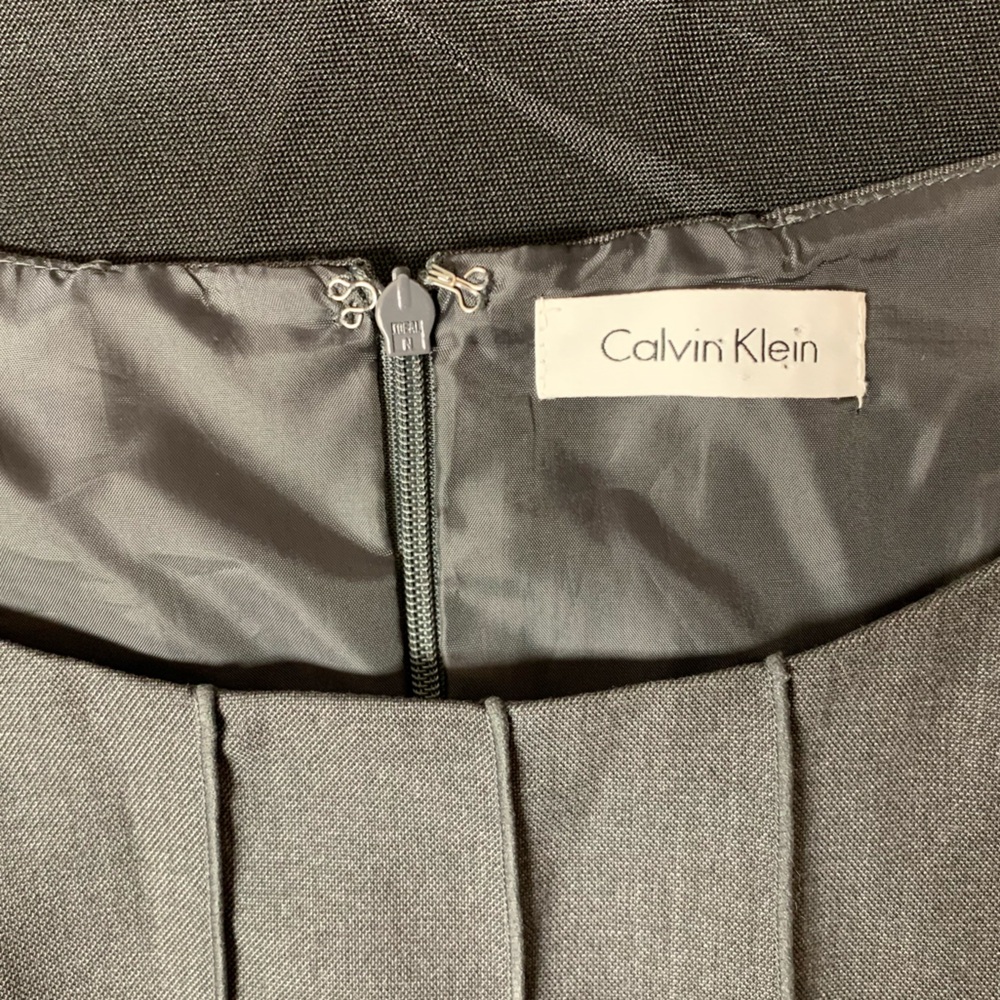 Calvin Klein Charcoal Women’s Dress.Pit to Pit:19.5. Size tag missing - Picture 4 of 5